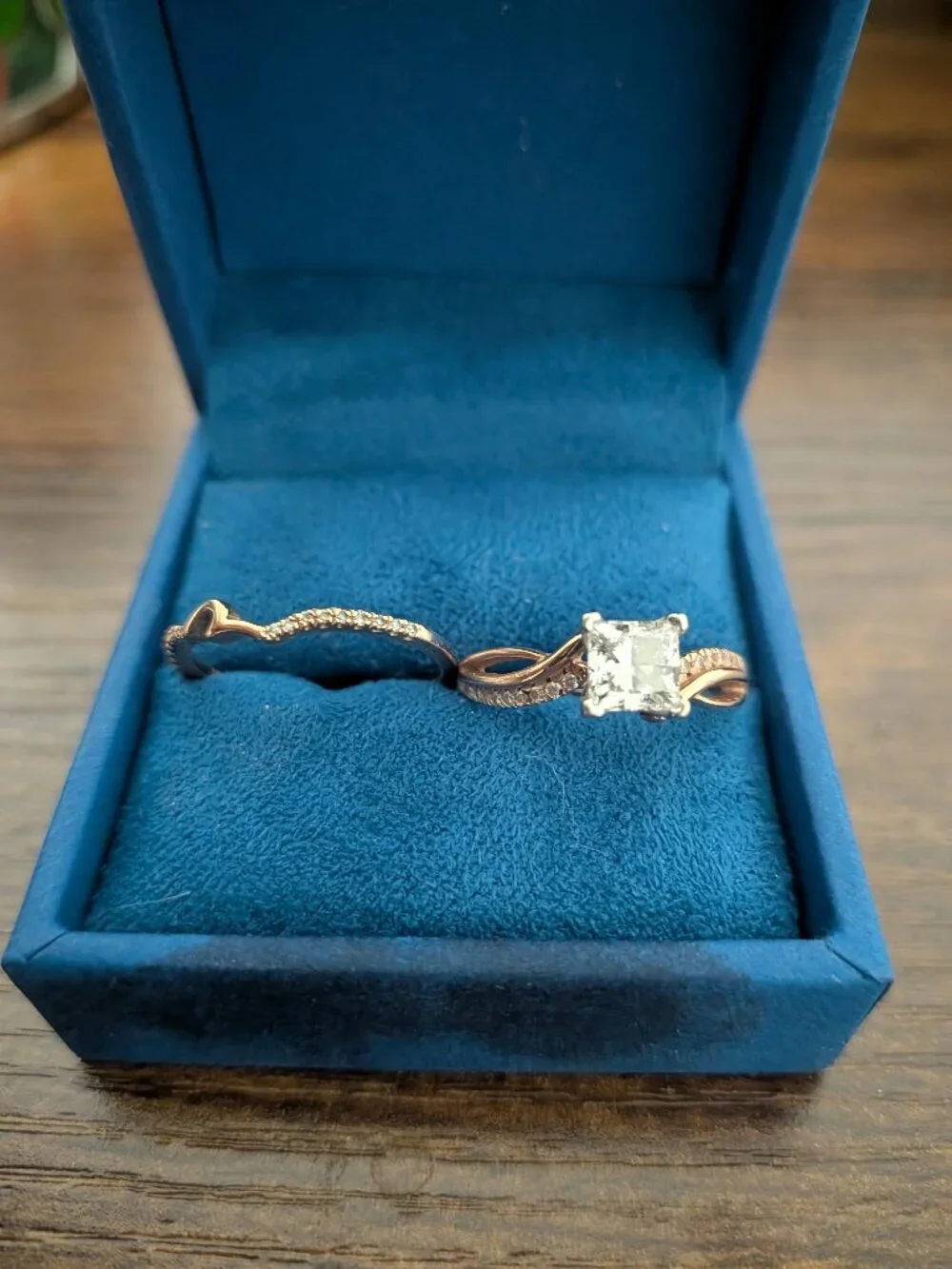 ONE CARAT 1ct Engagement Ring and Wedding Band Set